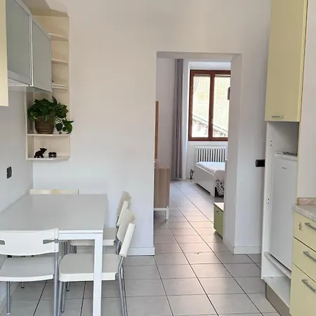 Sawasdee 37 Apartment Monza Exterior photo