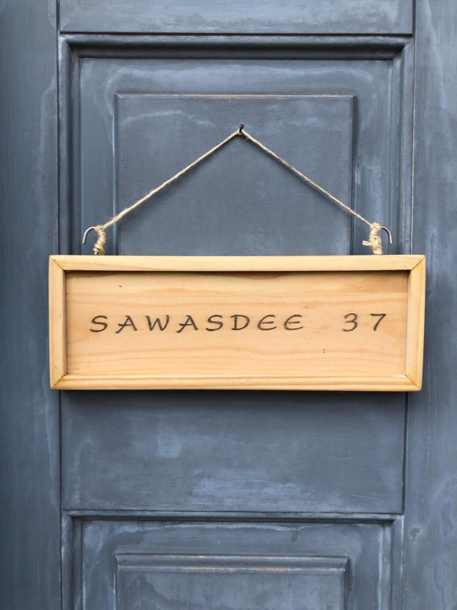 Sawasdee 37 Apartment